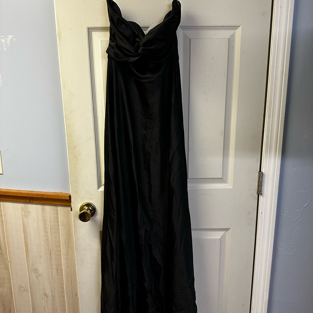 Elegant Black Evening Gown